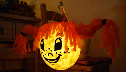 Meine Pippi-Langstrumpf-Ballonlaterne leuchtet Meine Pippi-Langstrumpf-Ballonlaterne leuchtet